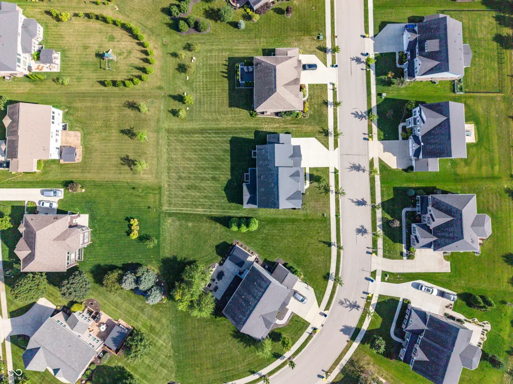 15002 Cantor Chase Crossing Fishers, IN 46040