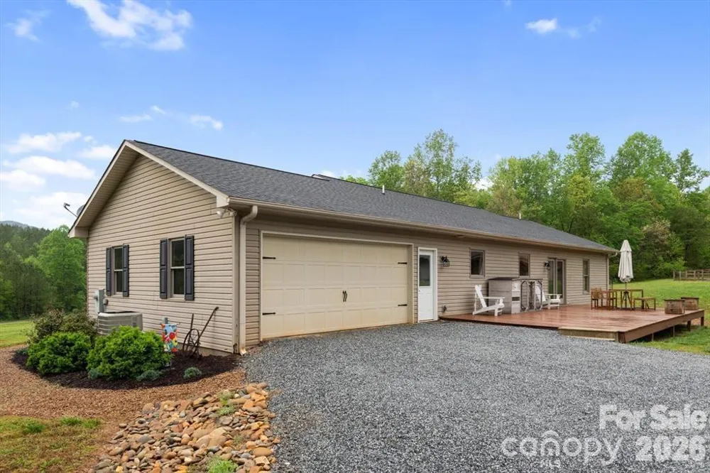 1091 Bill Collins Road Columbus, NC 28722