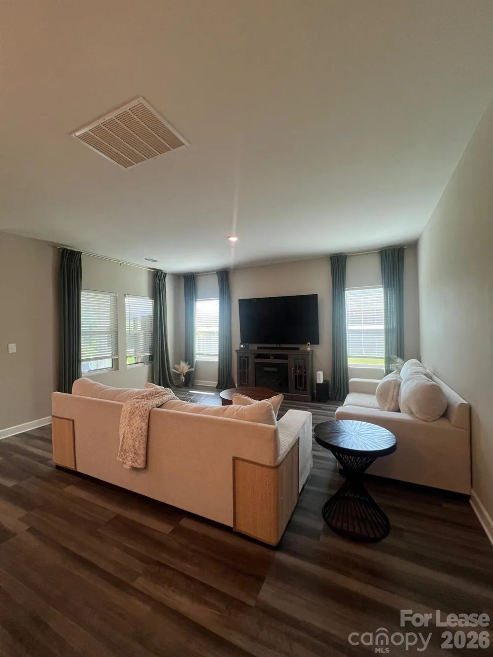8921 Pennegrove Circle Charlotte, NC 28214