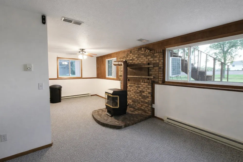 3115 Covent Garden Street S Moorhead, MN 56560