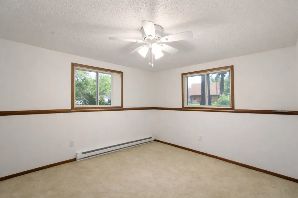 3115 Covent Garden Street S Moorhead, MN 56560