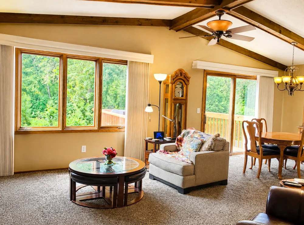 7709 Ewing Avenue Brooklyn Park, MN 55443