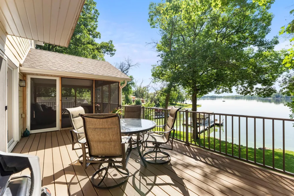 10022 Lake Mist Drive Pine City, MN 55030