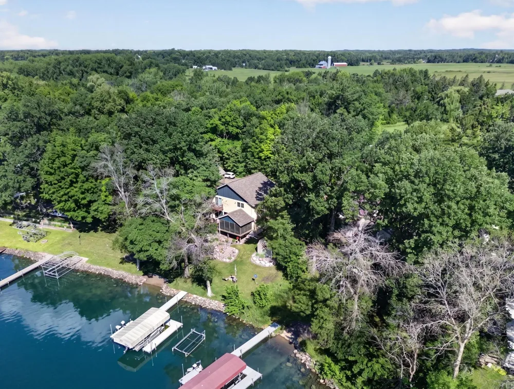 10022 Lake Mist Drive Pine City, MN 55030