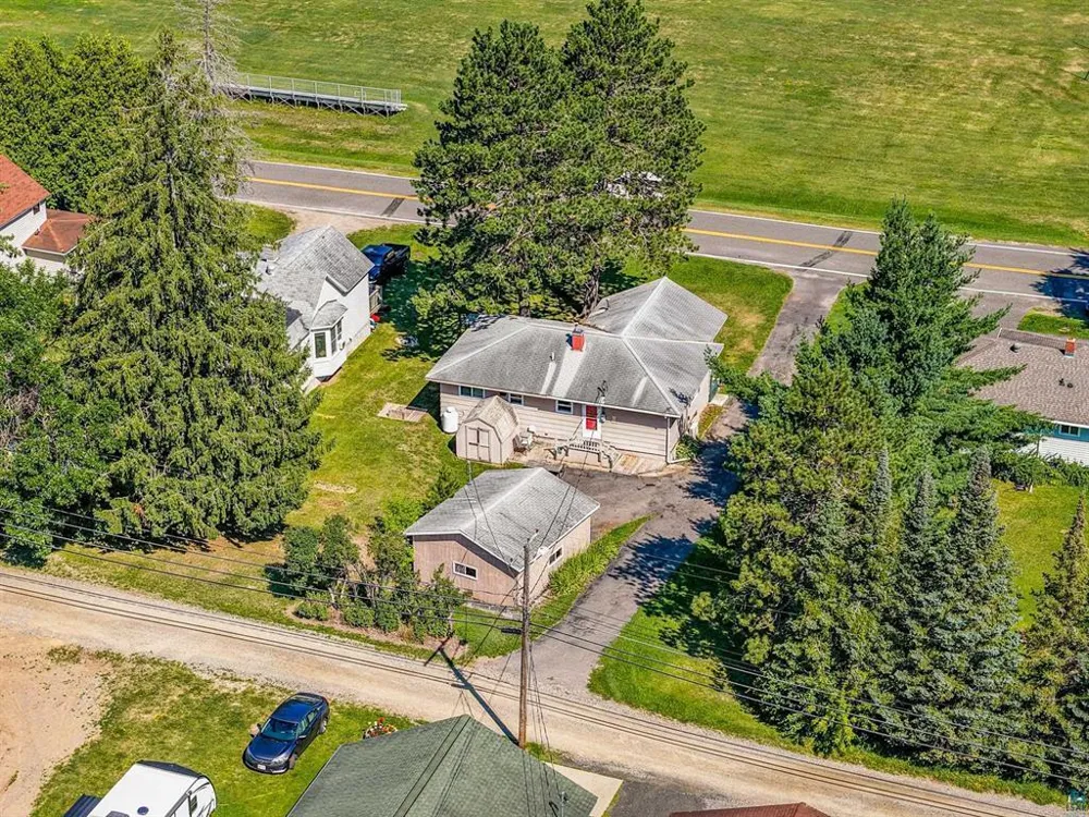 512 2nd Street Tower, MN 55790