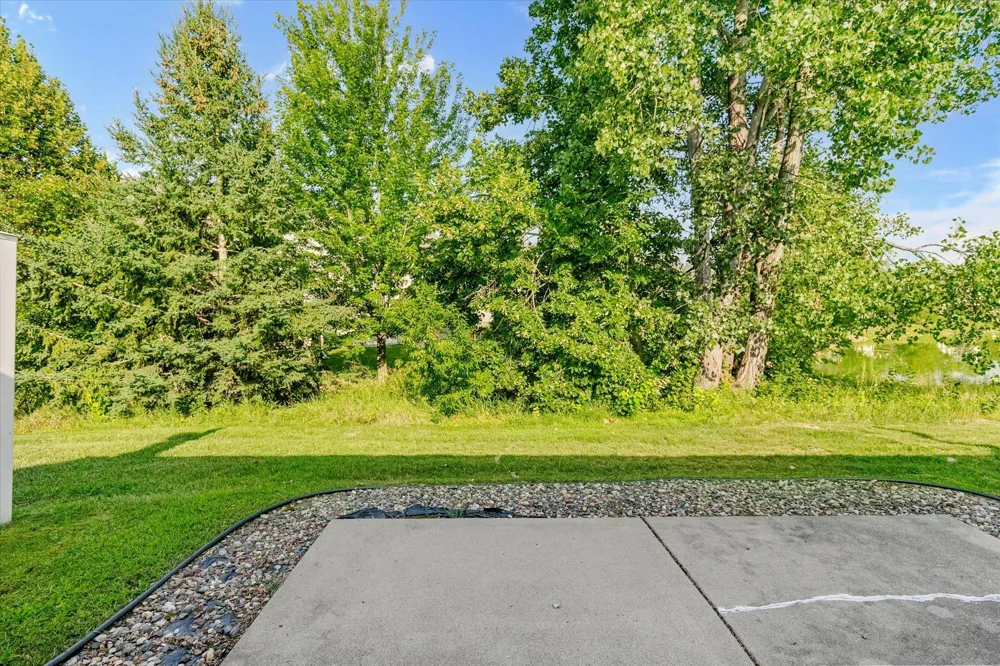 7856 Heinbuch Trail Woodbury, MN 55125