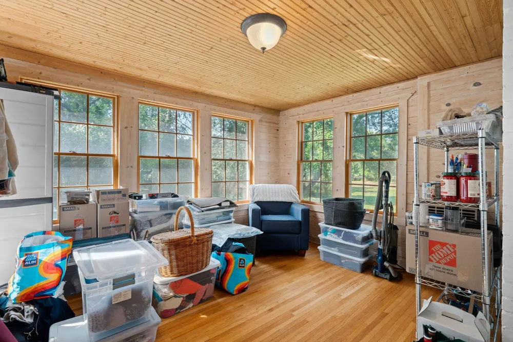 3213 County Road 101 S Minnetonka, MN 55391