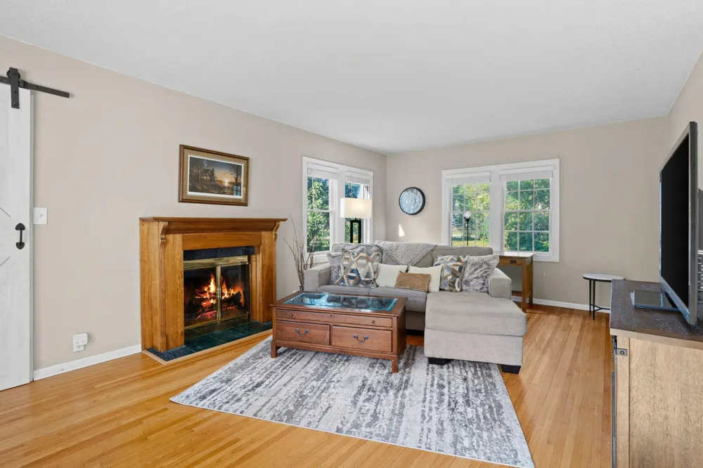 3213 County Road 101 S Minnetonka, MN 55391