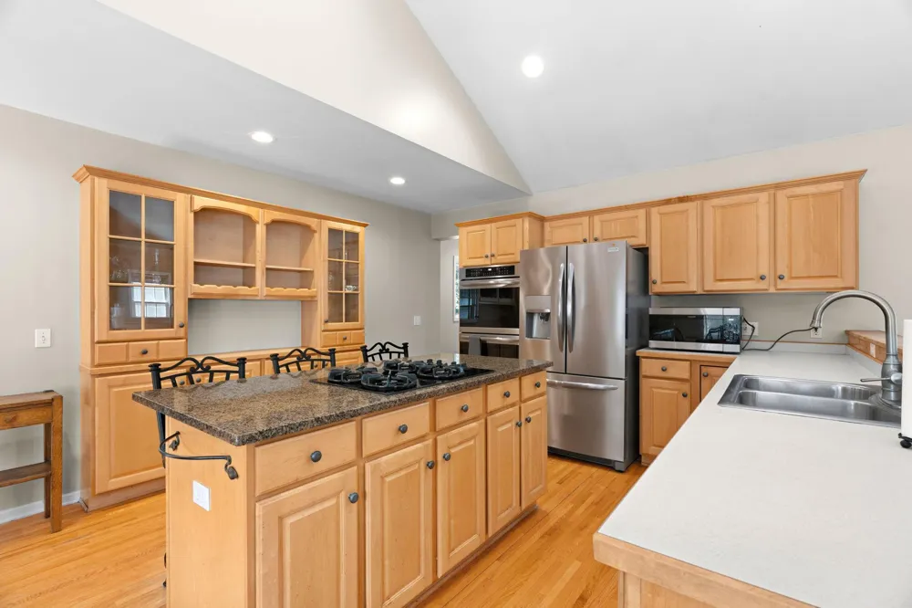 3213 County Road 101 S Minnetonka, MN 55391