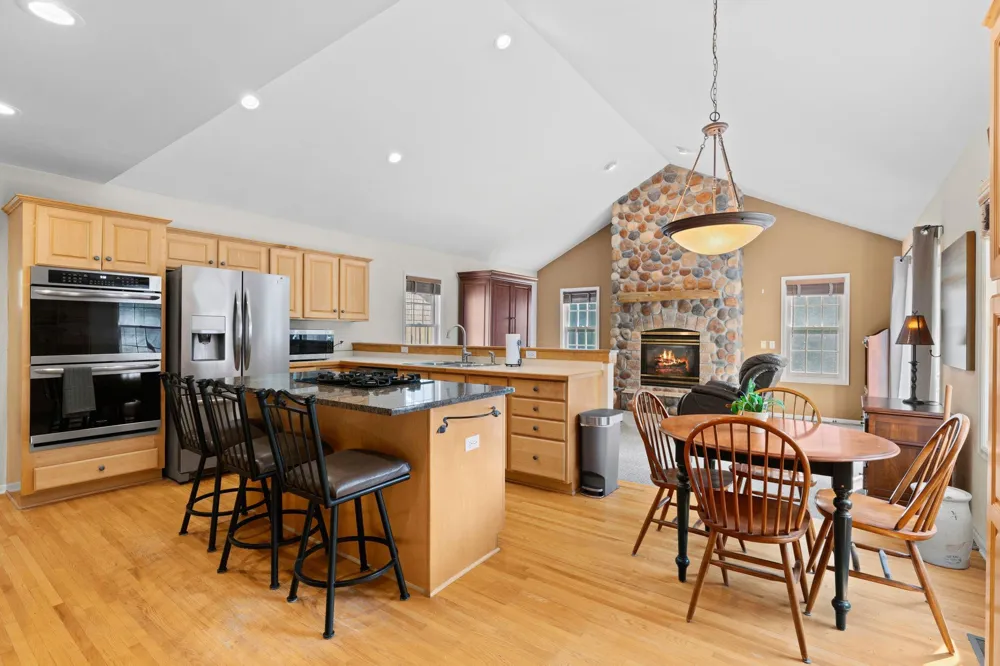 3213 County Road 101 S Minnetonka, MN 55391