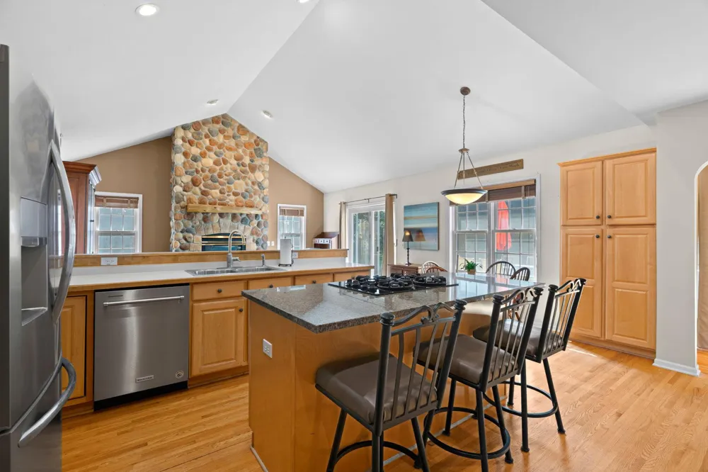 3213 County Road 101 S Minnetonka, MN 55391
