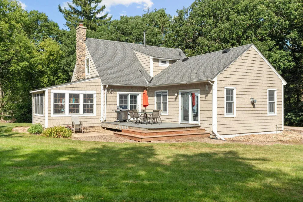 3213 County Road 101 S Minnetonka, MN 55391