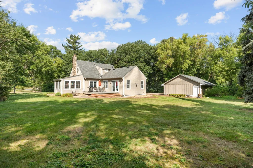 3213 County Road 101 S Minnetonka, MN 55391
