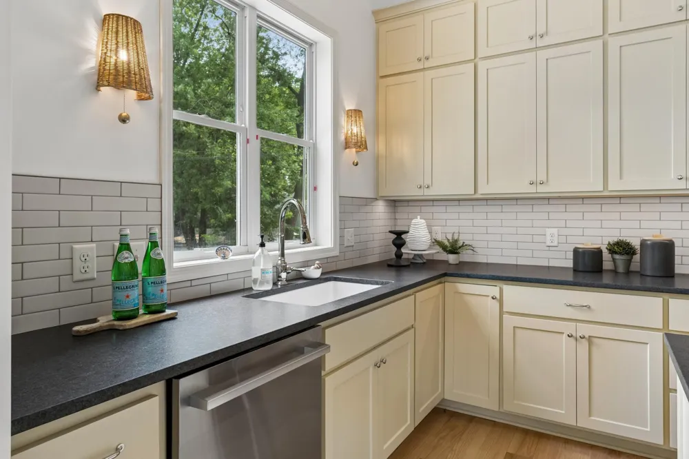3711 Colgate Avenue #1 Minneapolis, MN 55410