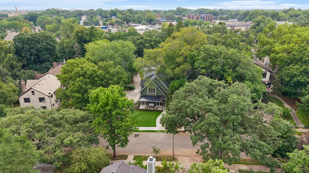 3711 Colgate Avenue #1 Minneapolis, MN 55410