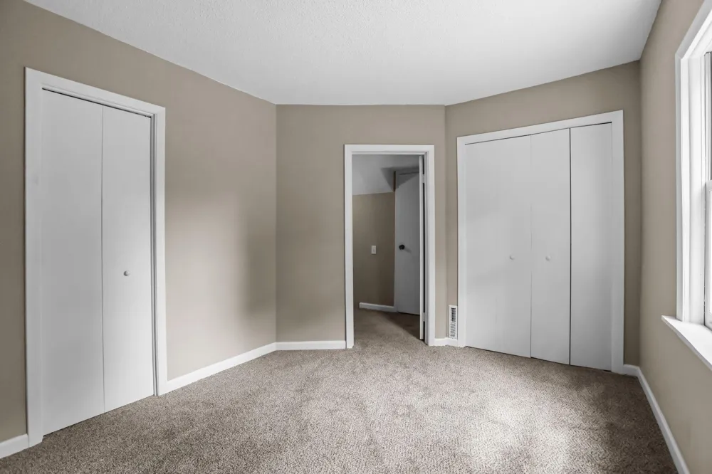 614 Jackson Street Anoka, MN 55303