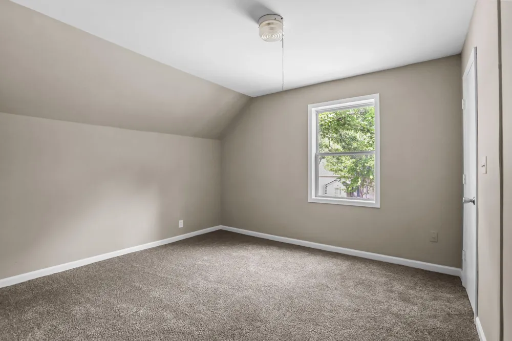 614 Jackson Street Anoka, MN 55303