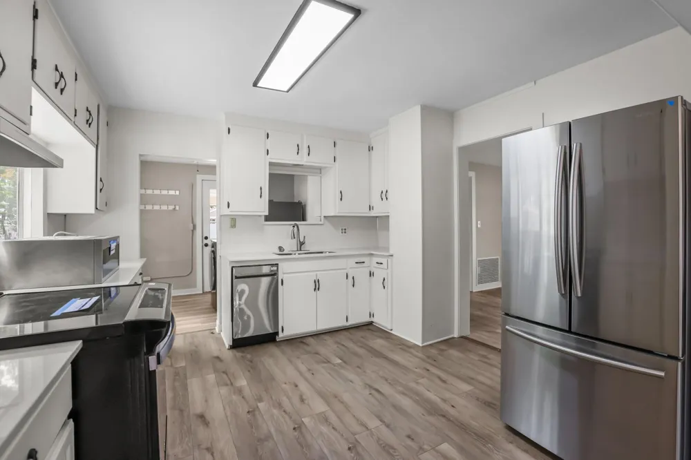 614 Jackson Street Anoka, MN 55303