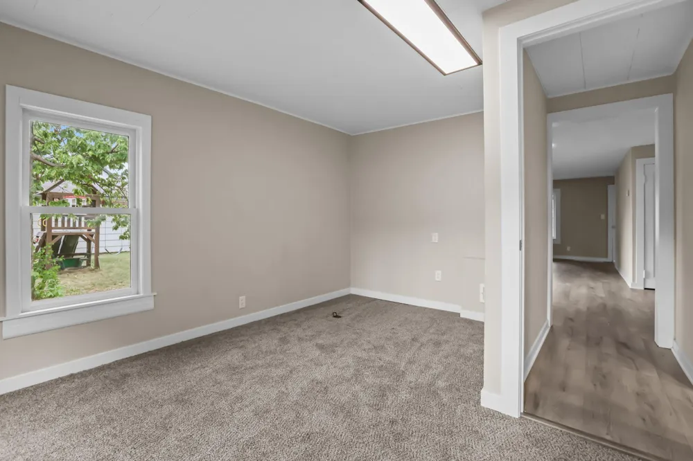 614 Jackson Street Anoka, MN 55303