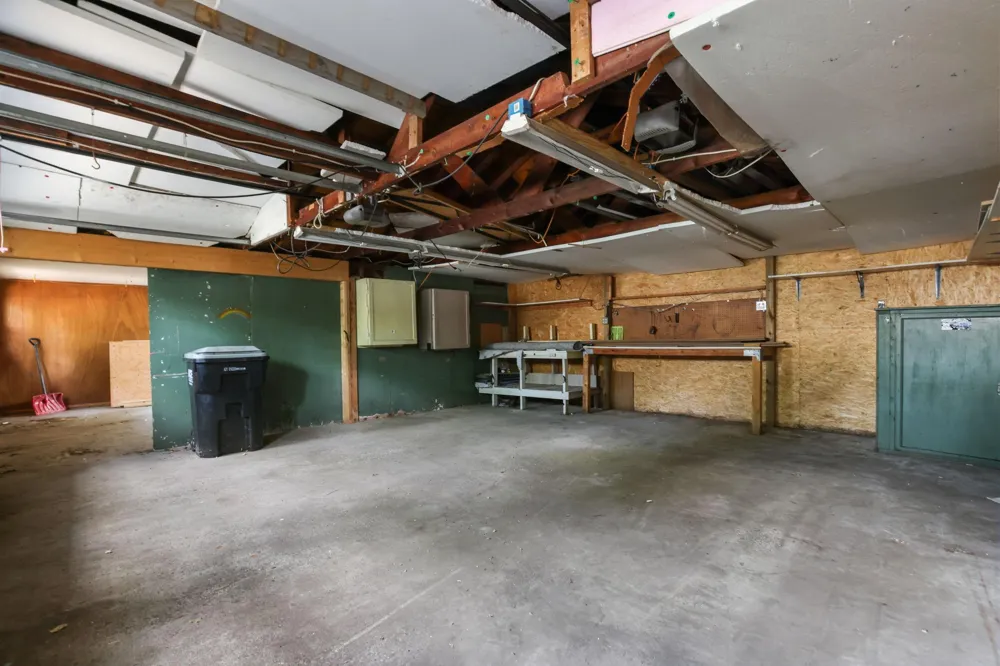 614 Jackson Street Anoka, MN 55303