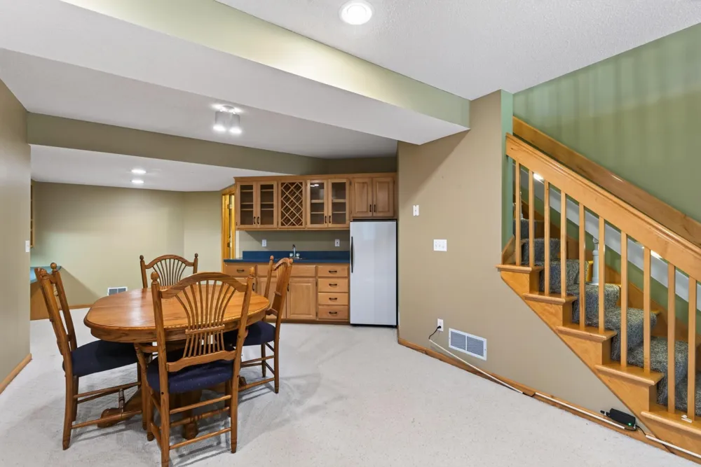 13250 39th Avenue Plymouth, MN 55441