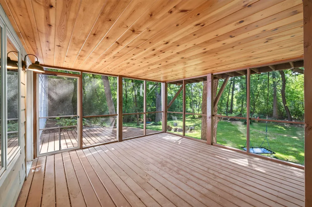 4613 Twin Haven Road Minnetonka, MN 55343