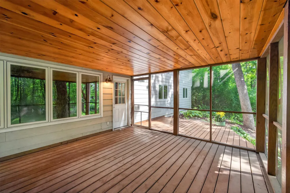 4613 Twin Haven Road Minnetonka, MN 55343