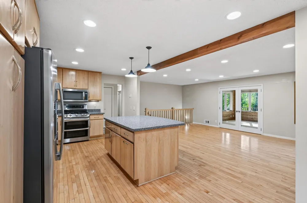 4613 Twin Haven Road Minnetonka, MN 55343