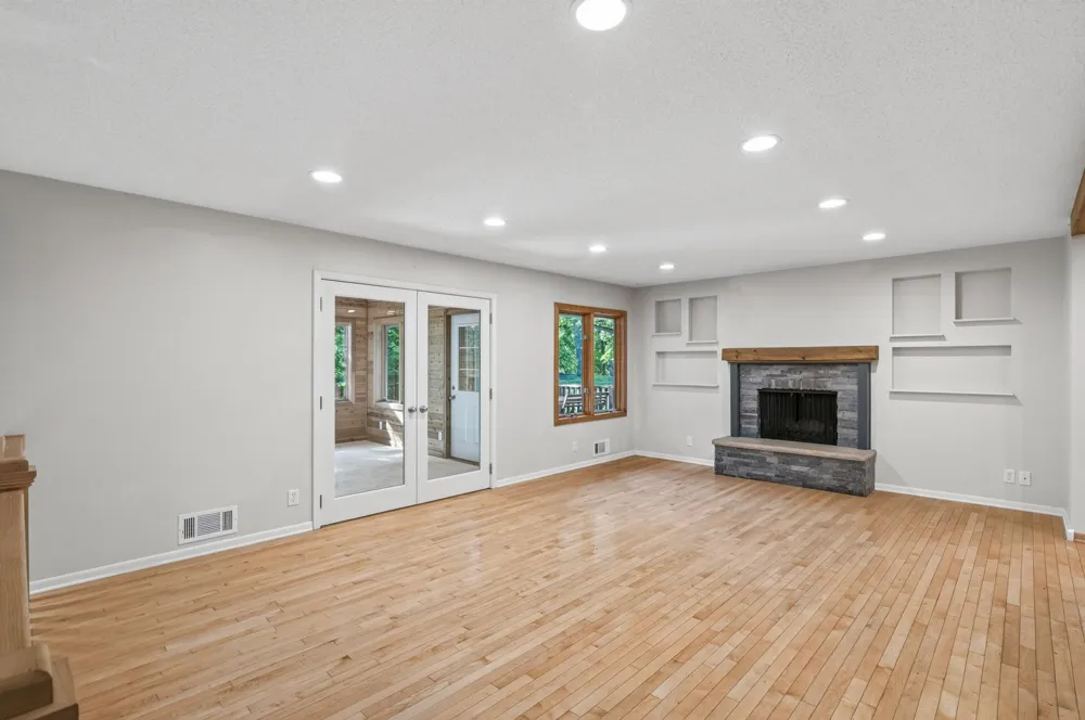 4613 Twin Haven Road Minnetonka, MN 55343