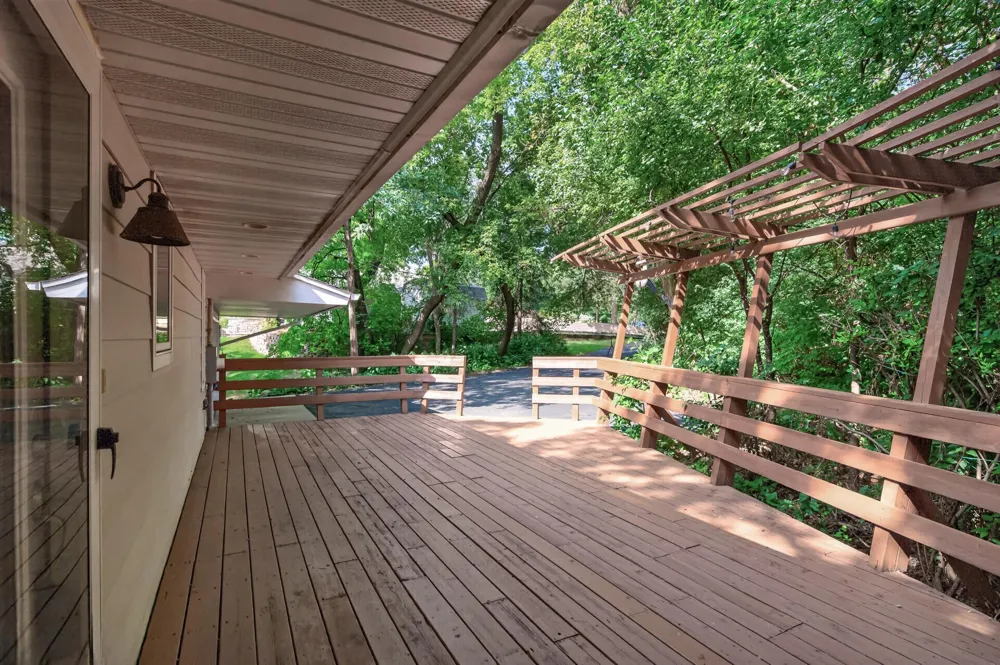 4613 Twin Haven Road Minnetonka, MN 55343