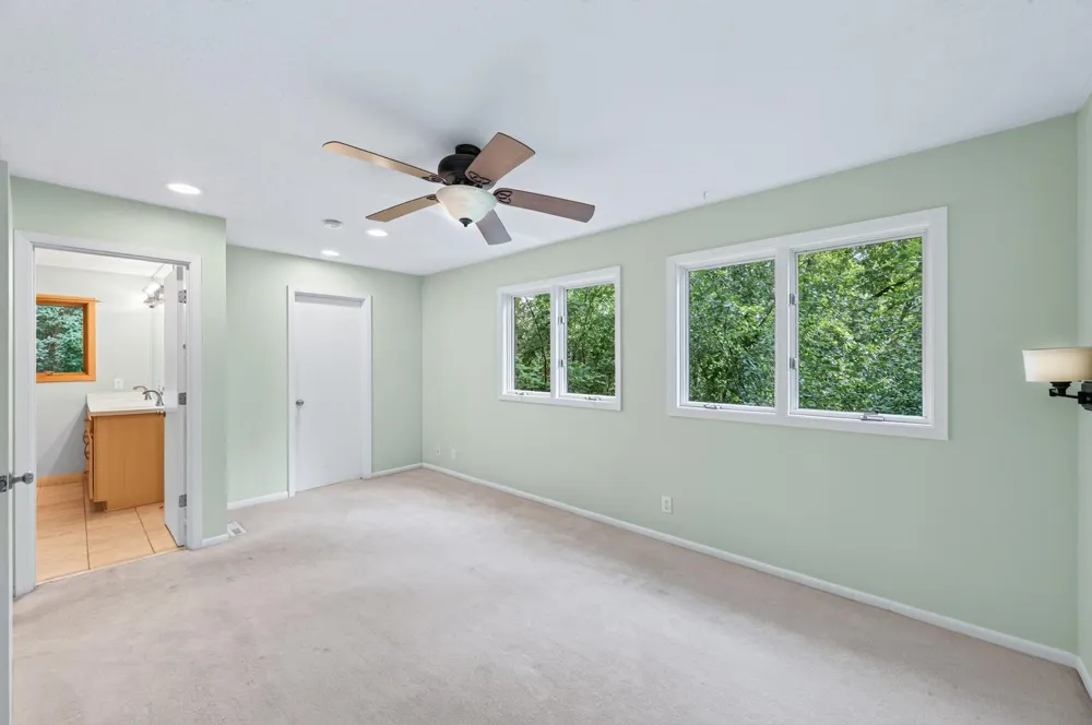 4613 Twin Haven Road Minnetonka, MN 55343