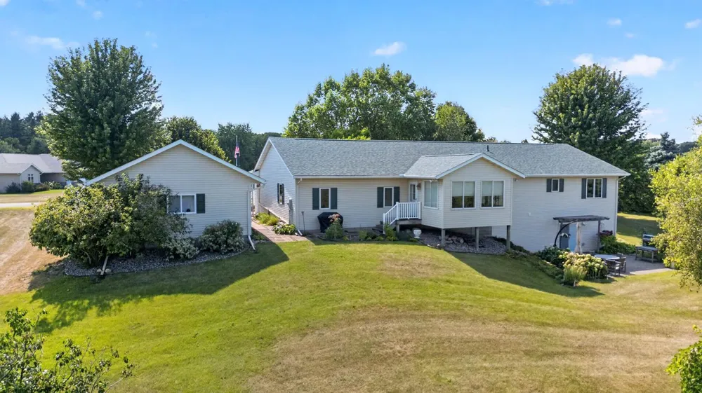 31518 Lakeview Drive Lake City, MN 55041