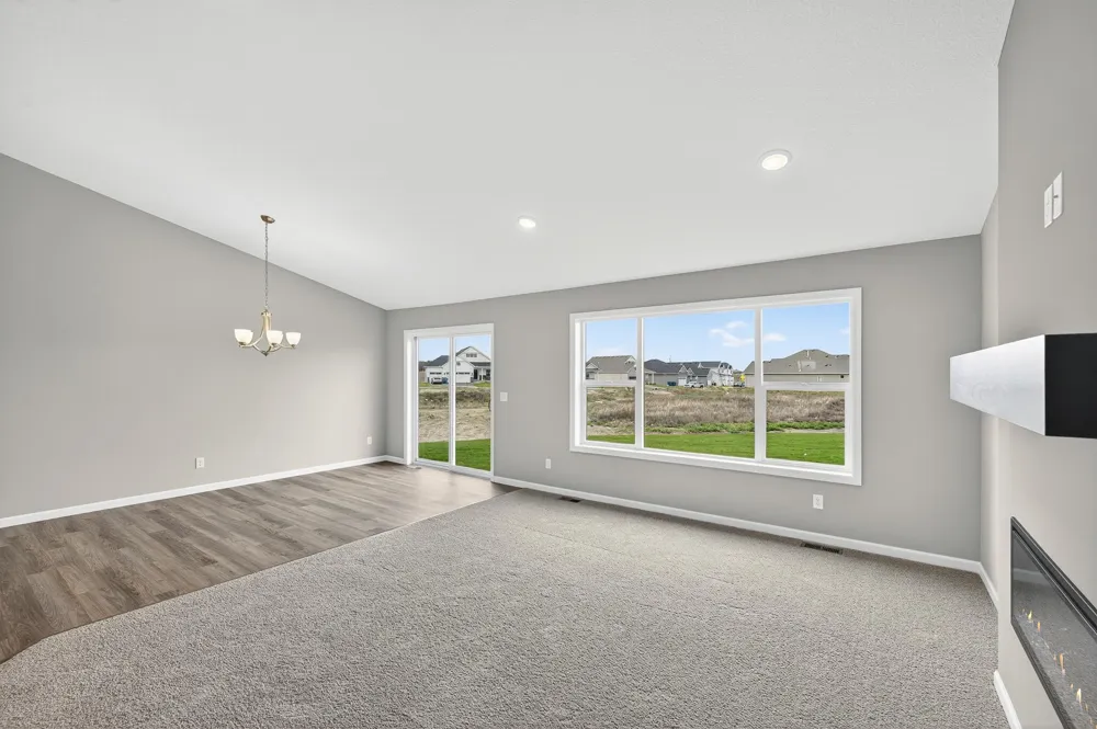 1531 Woods Road NE Isanti, MN 55040
