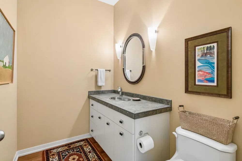 1329 Waterford Drive Golden Valley, MN 55422