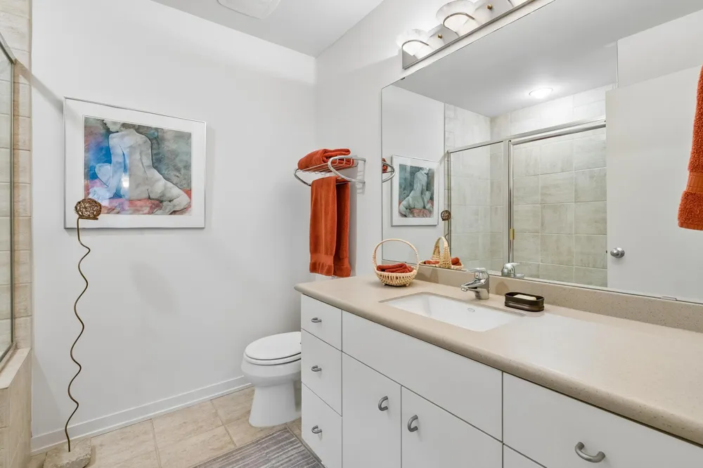 1329 Waterford Drive Golden Valley, MN 55422
