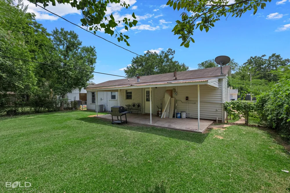 4605 Birdwell Lane Bossier City, LA 71111