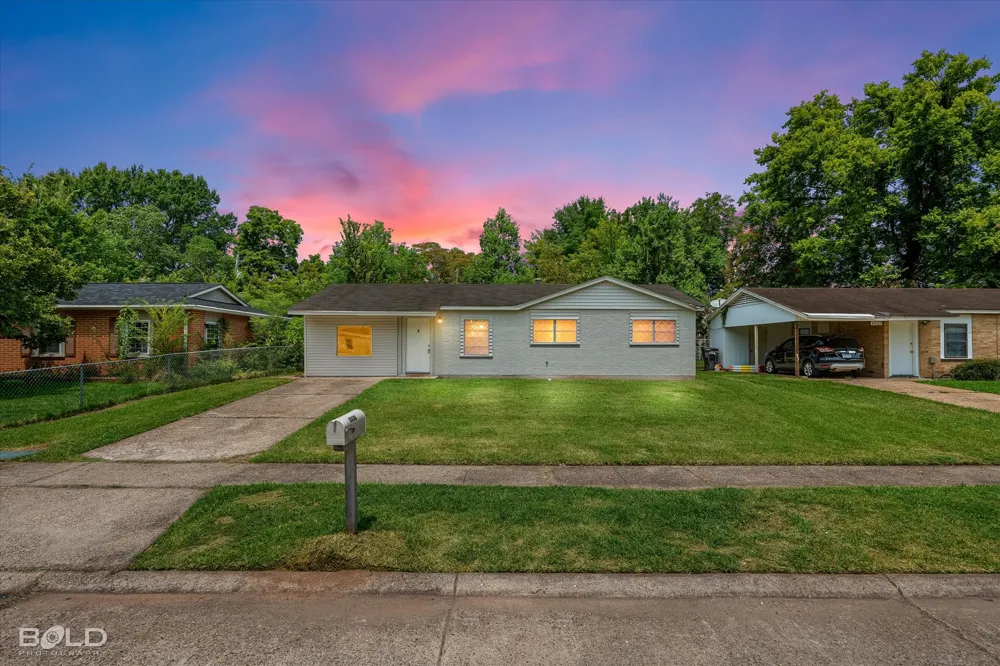 4605 Birdwell Lane Bossier City, LA 71111