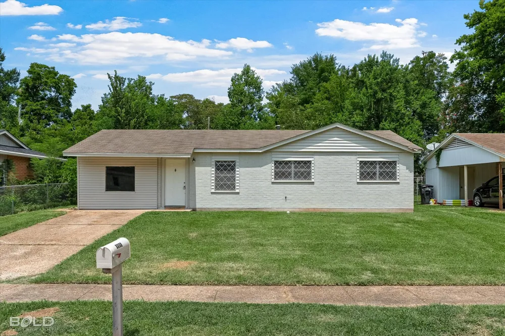 4605 Birdwell Lane Bossier City, LA 71111