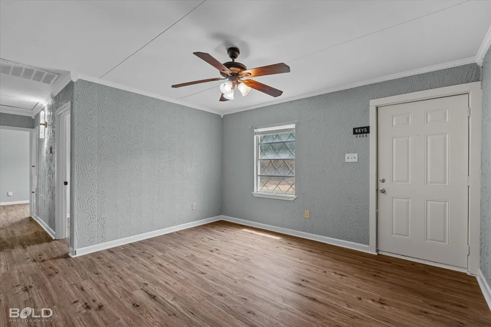 4605 Birdwell Lane Bossier City, LA 71111