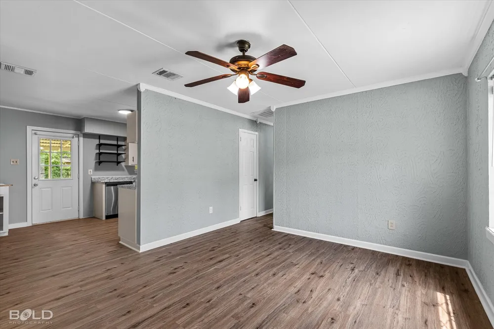 4605 Birdwell Lane Bossier City, LA 71111