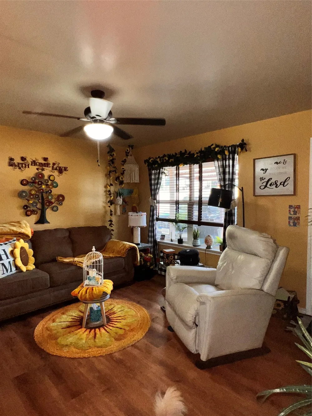 3308 Tumbleweed Lane Granbury, TX 76049