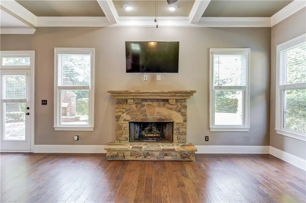 6504 Blue Water Drive Buford, GA 30518