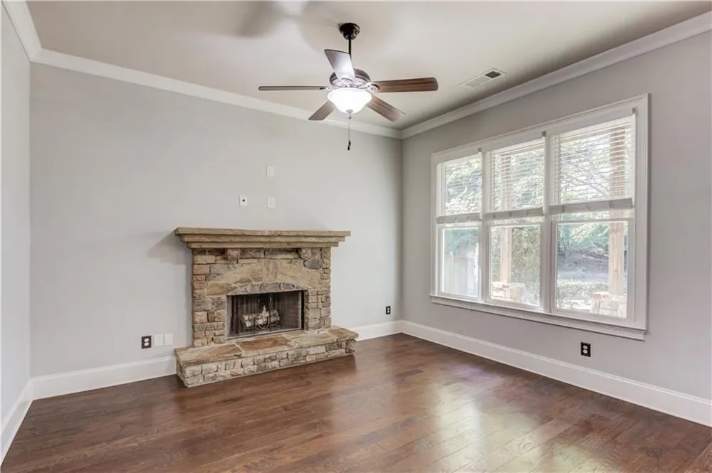 6504 Blue Water Drive Buford, GA 30518