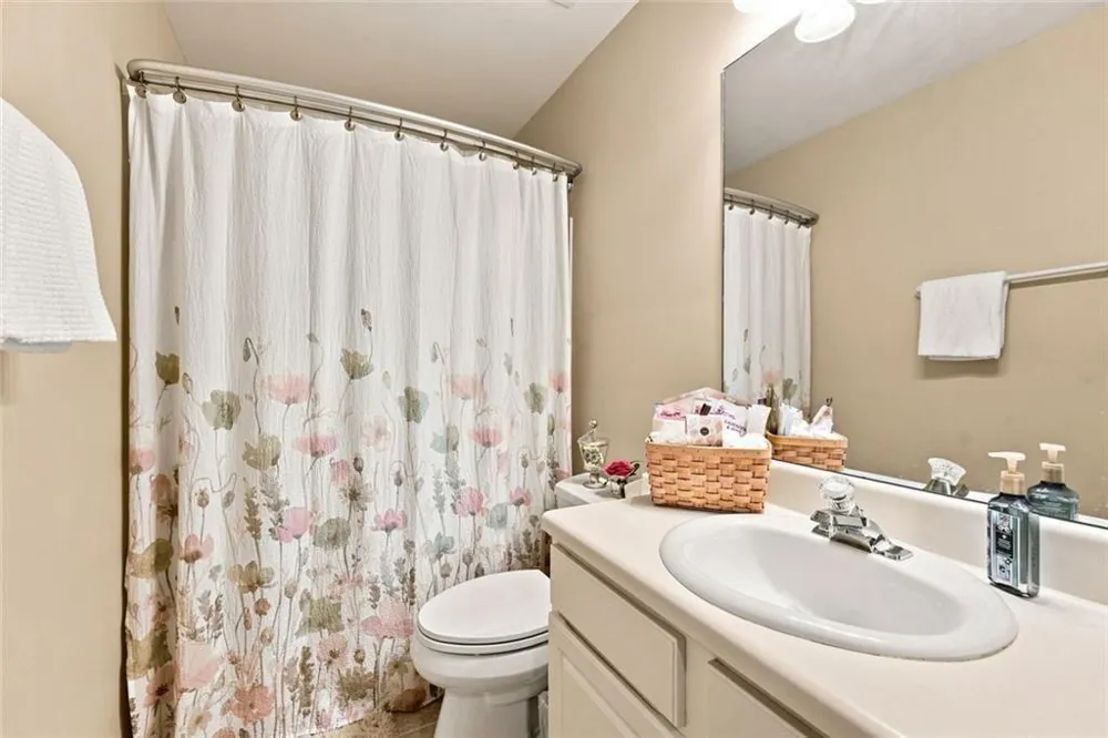 4706 Autumn Rose Trail Oakwood, GA 30566