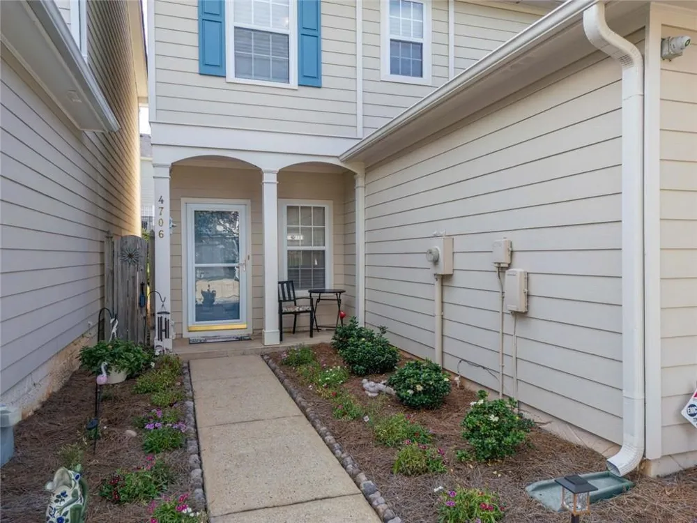 4706 Autumn Rose Trail Oakwood, GA 30566