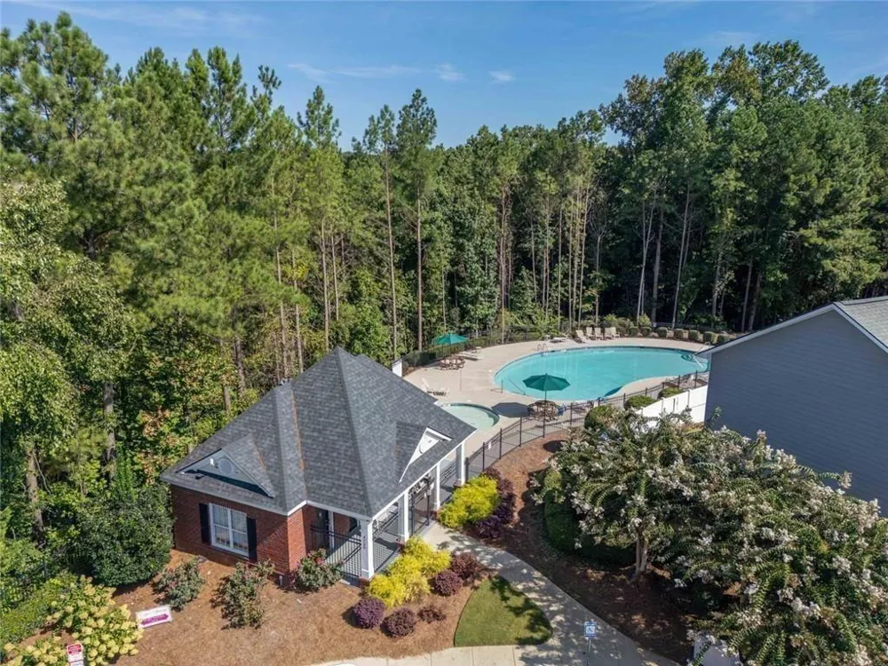 4706 Autumn Rose Trail Oakwood, GA 30566