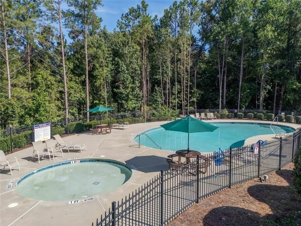 4706 Autumn Rose Trail Oakwood, GA 30566