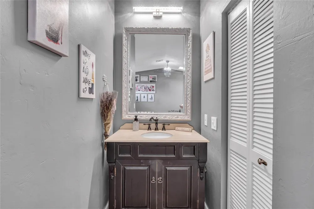 4165 S PINE ISLAND ROAD #4165 Davie, FL 33328