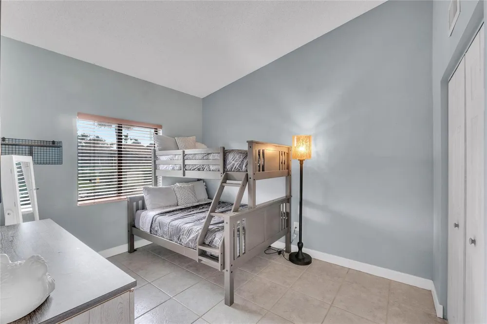 4165 S PINE ISLAND ROAD #4165 Davie, FL 33328
