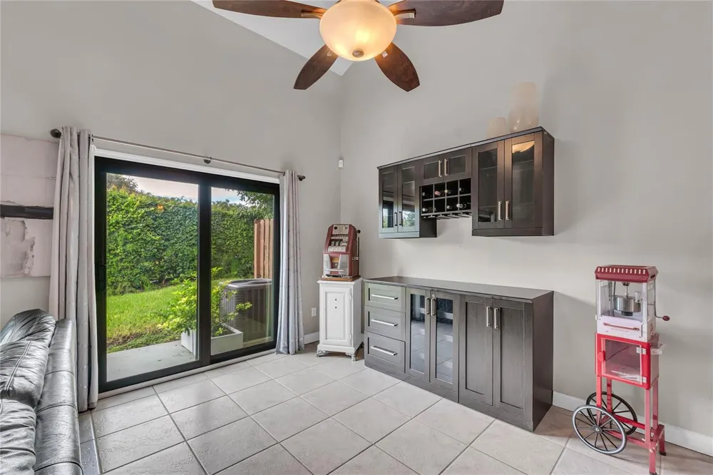 4165 S PINE ISLAND ROAD #4165 Davie, FL 33328
